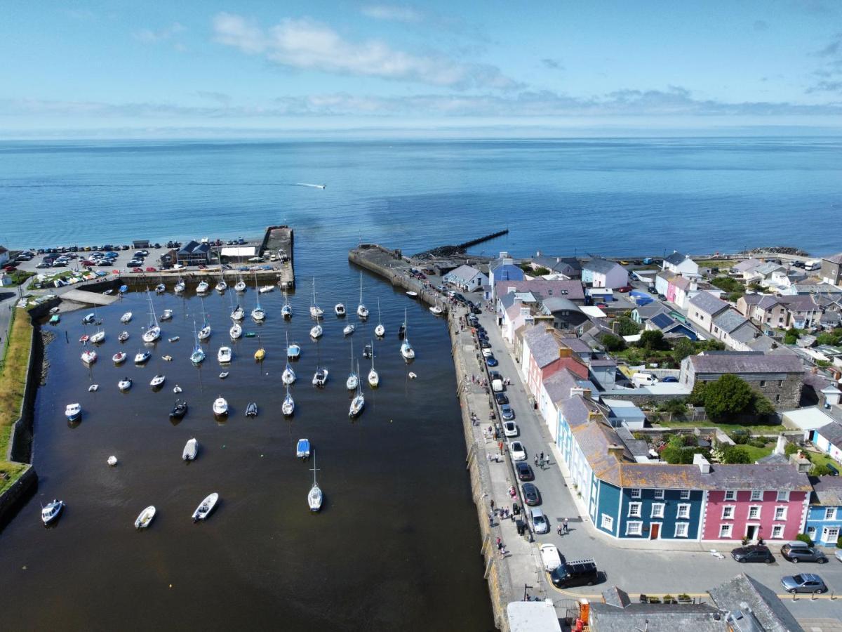 Hive Townhouse Otel Aberaeron Dış mekan fotoğraf