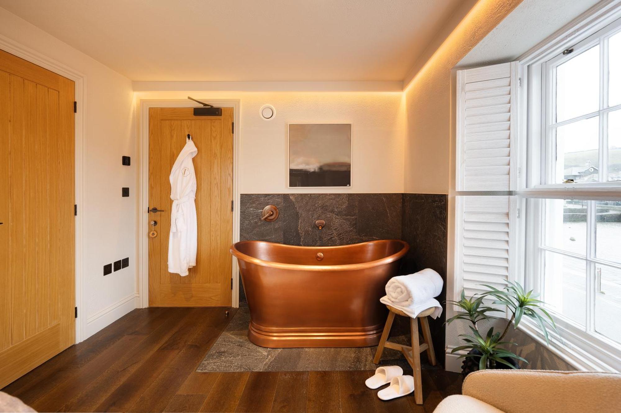 Hive Townhouse Otel Aberaeron Dış mekan fotoğraf